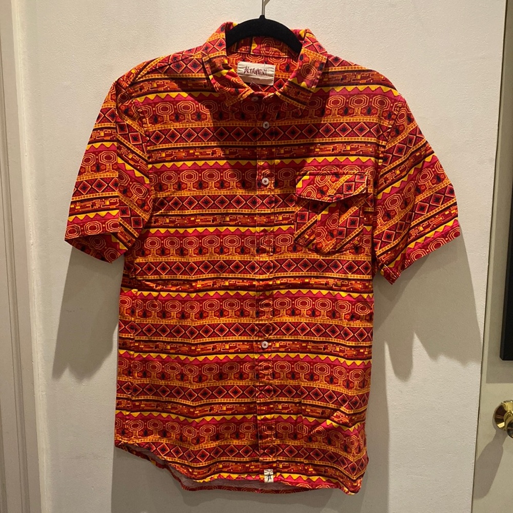 Altamont Men’s M Short Sleeve Button-up Shirt